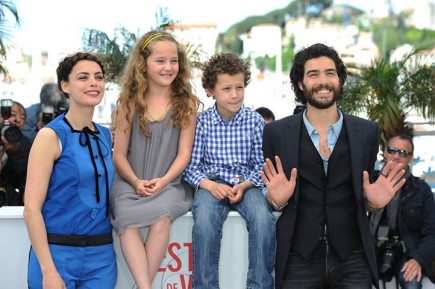 Da sinistra a destra: Bérénice Bejo, Jeanne Jestin, Elyes Aguis, Tahar Rahim. Il cast di "Le Passé"